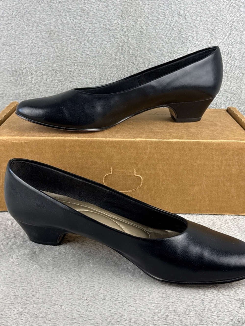 Classic Black Low Heel Pumps - Women's Professional Dress Shoe size 7.5 N